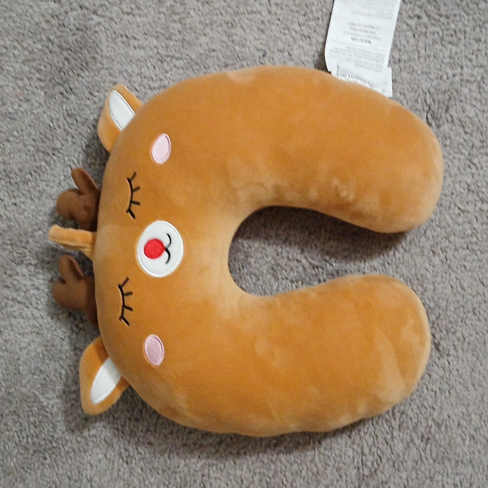 Travel pillow